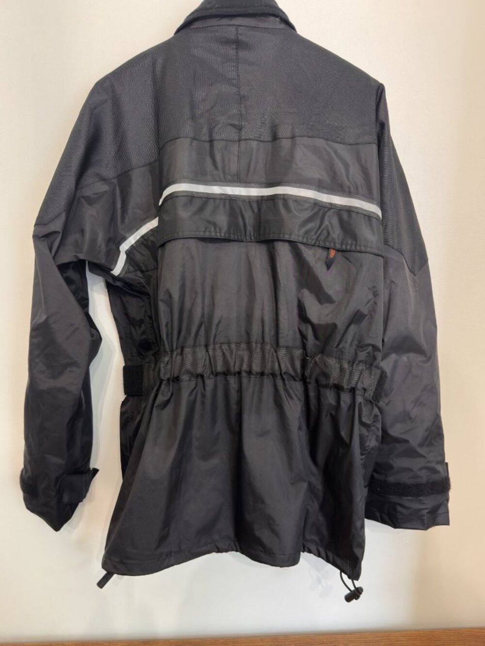 MEN'S MEDIUM PIONEER RAIN JACKET. HEAVY DUTY AND VENTILATED - Picture 2 of 7